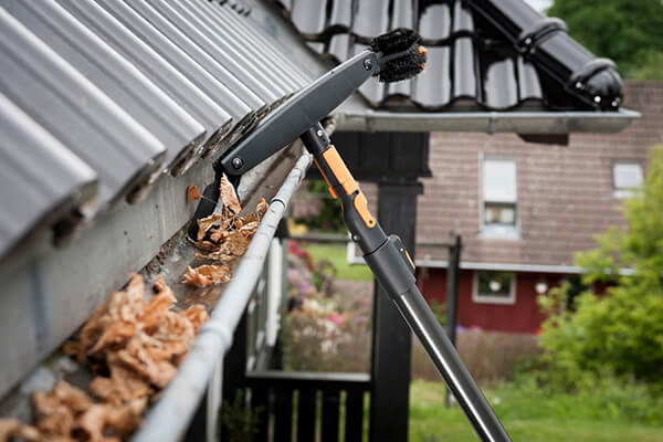 A Comprehensive Guide To Gutter Cleaning Services in Myrtle Beach, SC